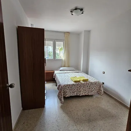 Preciosa Centro Enfrente El Corte Ingles Estacion De Tren Y Metro La Mejor Zona De Casco Antiguo Homestay *